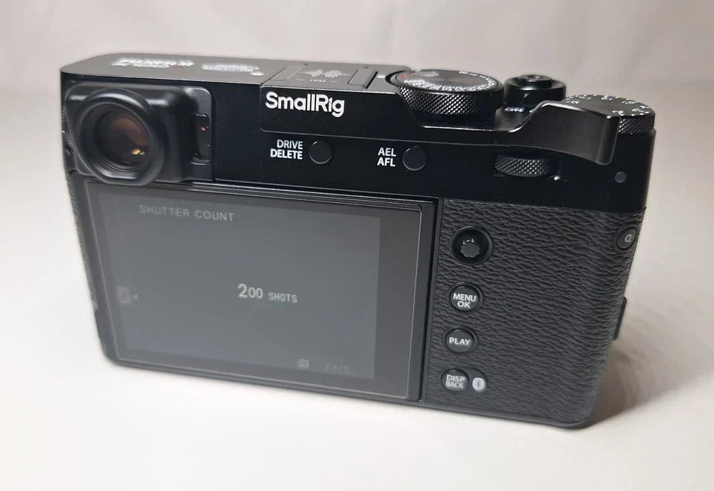 Fujifilm X100VI Black + Lots of Extras. Only 200 shot shutter count.