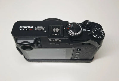 Fujifilm X100VI Black + Lots of Extras. Only 200 shot shutter count.