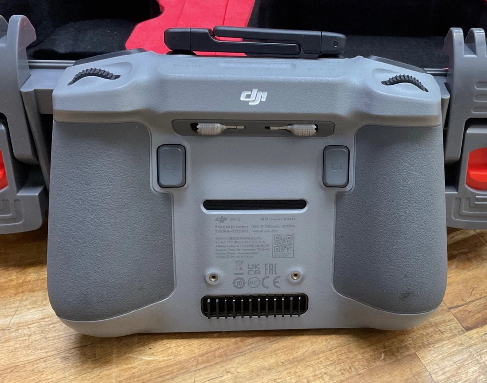 DJI MINI 4 Pro FLY MORE COMBO CAMERA DRONE WITH RC331 REMOTE