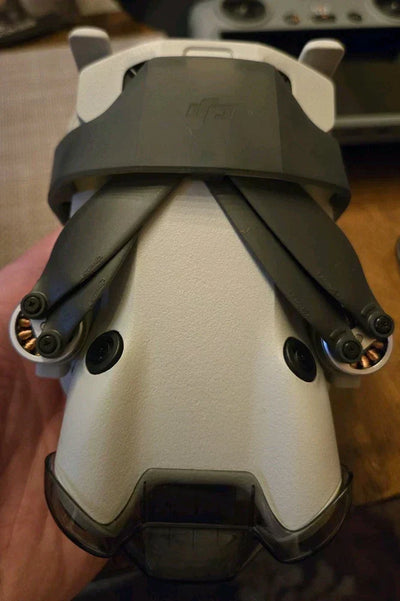 BUNDLE DJI Mini 4 Pro & RC2 Remote + 4 Batteries & Charger+Case+Filters+512GB SD