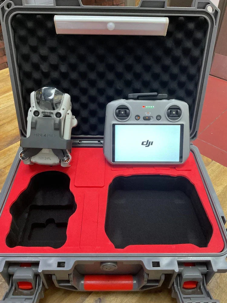 DJI MINI 4 Pro FLY MORE COMBO CAMERA DRONE WITH RC331 REMOTE