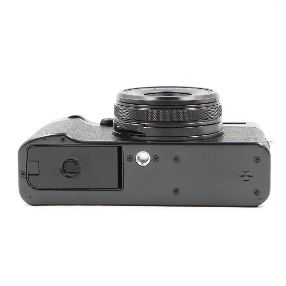 Fujifilm Fuji X100VI Black Digital Camera Shutter Count: 226 [Top Mint]