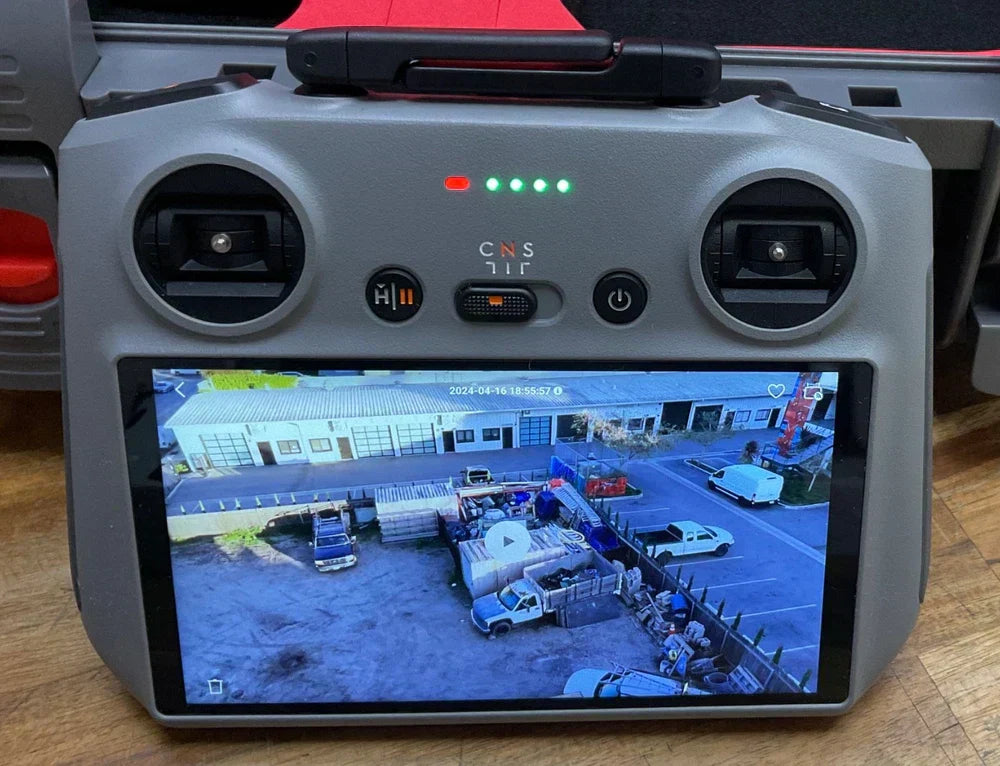 DJI MINI 4 Pro FLY MORE COMBO CAMERA DRONE WITH RC331 REMOTE