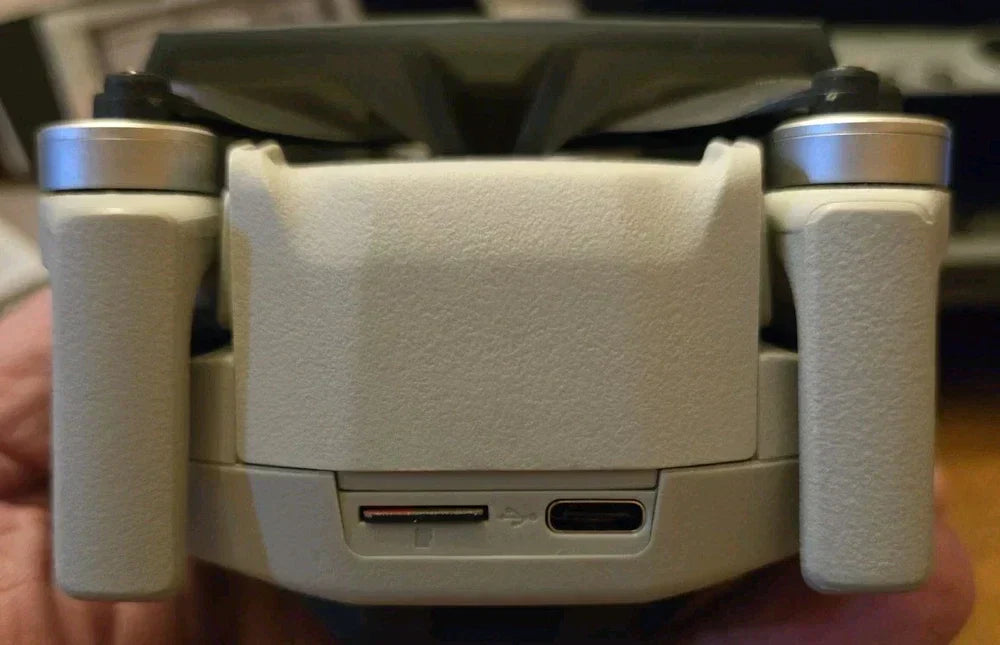 BUNDLE DJI Mini 4 Pro & RC2 Remote + 4 Batteries & Charger+Case+Filters+512GB SD