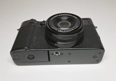 Fujifilm X100VI Black + Lots of Extras. Only 200 shot shutter count.