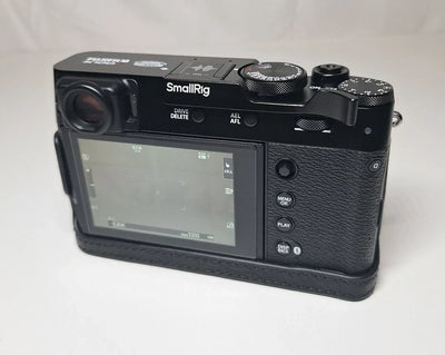 Fujifilm X100VI Black + Lots of Extras. Only 200 shot shutter count.