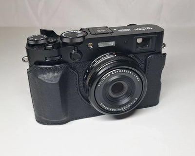 Fujifilm X100VI Black + Lots of Extras. Only 200 shot shutter count.