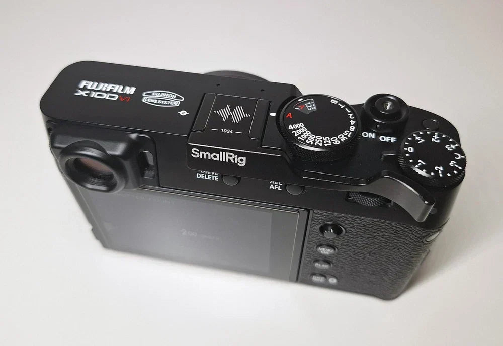 Fujifilm X100VI Black + Lots of Extras. Only 200 shot shutter count.