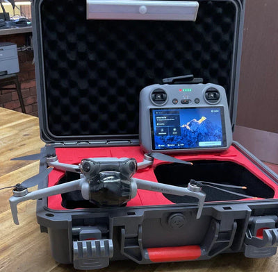 DJI MINI 4 Pro FLY MORE COMBO CAMERA DRONE WITH RC331 REMOTE