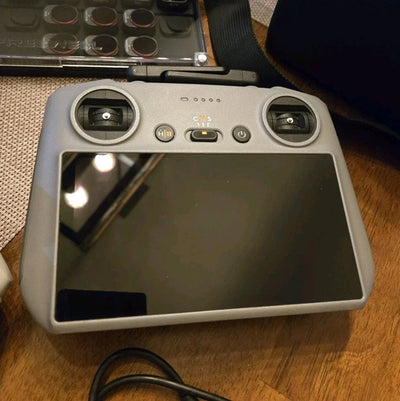 BUNDLE DJI Mini 4 Pro & RC2 Remote + 4 Batteries & Charger+Case+Filters+512GB SD