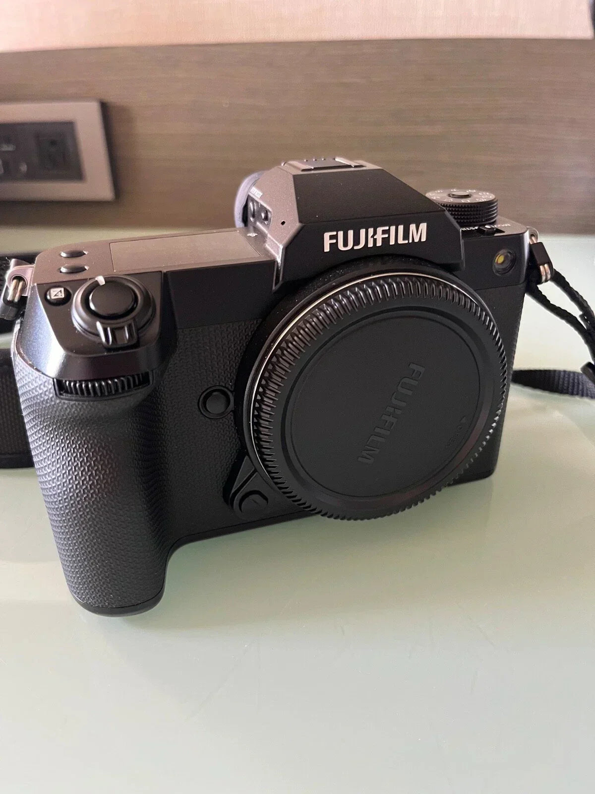 Fujifilm GFX 100S II Mirrorless Medium Format Camera Body, MINT