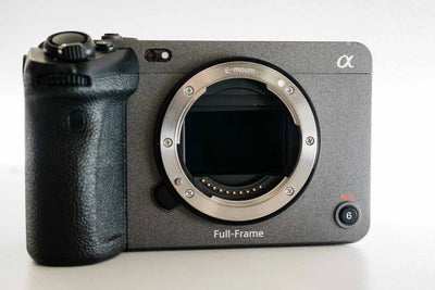 Sony FX3 Full-Frame Cinema Camera + External Monitor – Like New (Only 109 Shutter Count)