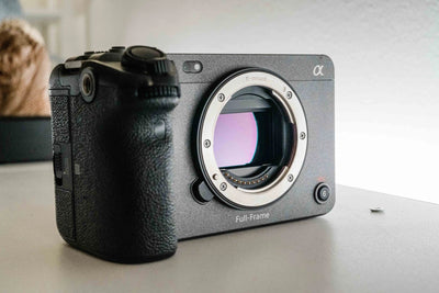 Sony FX3 Full-Frame Cinema Camera + External Monitor – Like New (Only 109 Shutter Count)