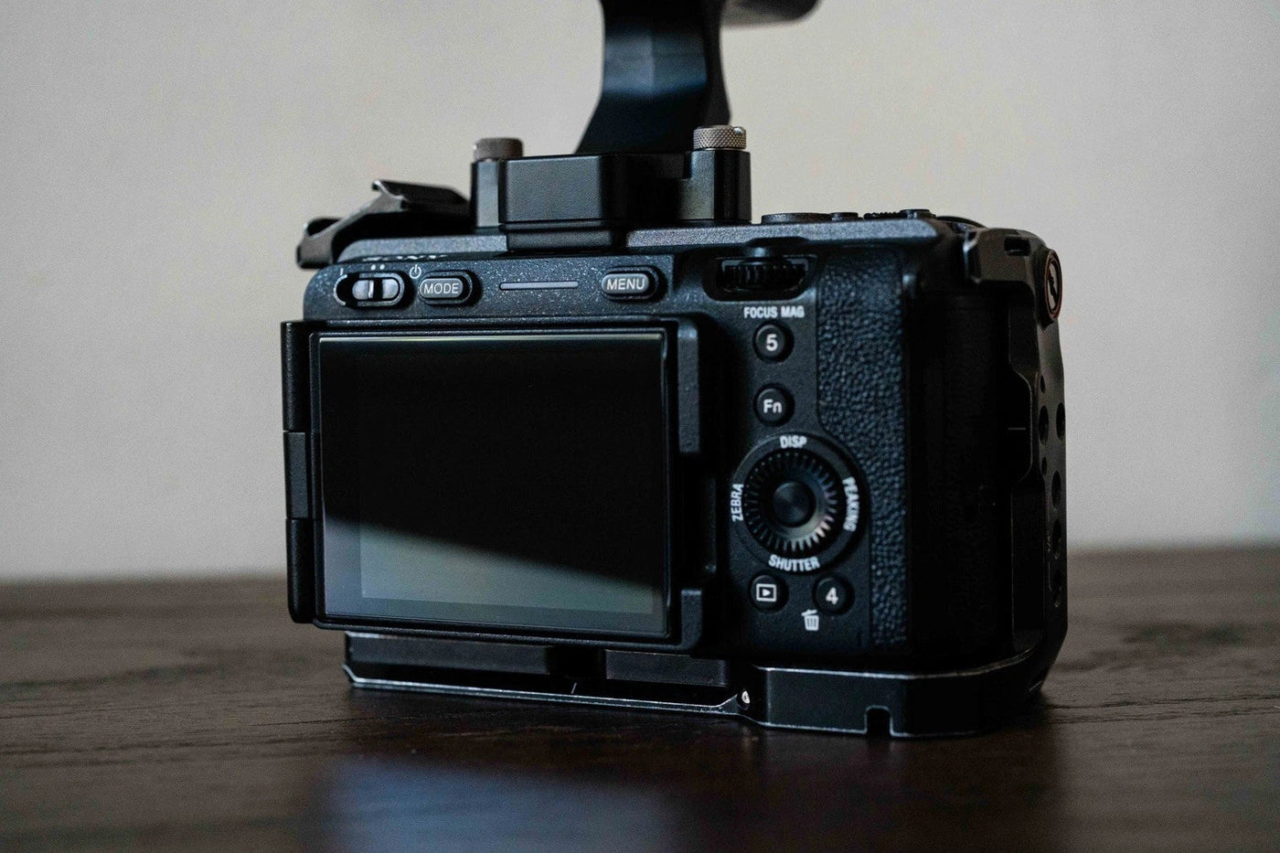 Sony FX3 Full-Frame Cinema Camera + External Monitor – Like New (Only 109 Shutter Count)