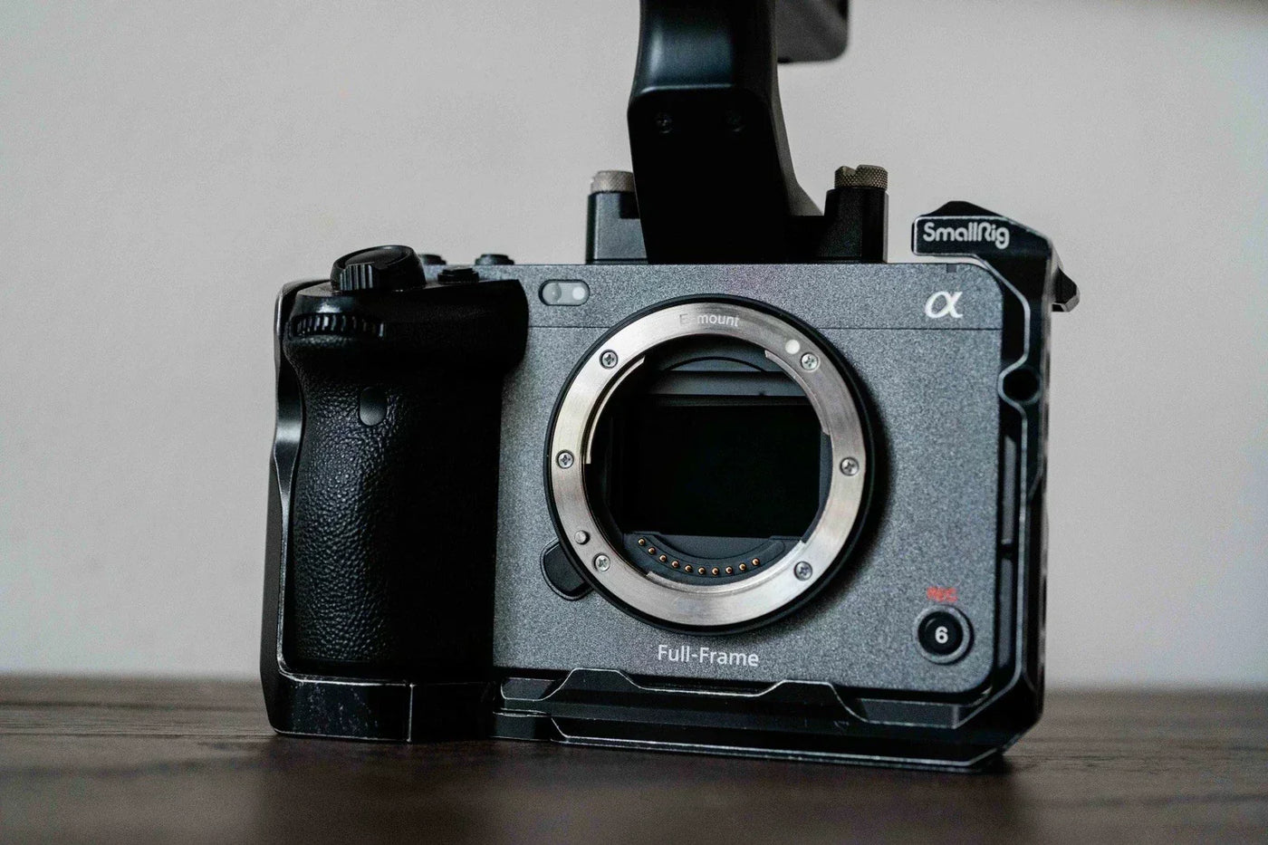 Sony FX3 Full-Frame Cinema Camera + External Monitor – Like New (Only 109 Shutter Count)