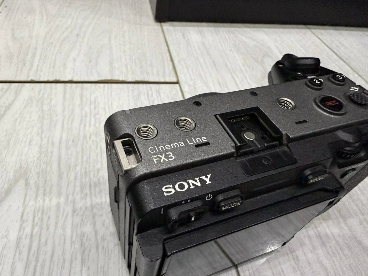 Sony FX3 (ILME-FX3) Full-Frame 12.1MP Cinema Camera Bundle