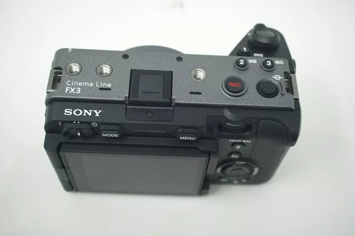 Used Sony FX3 Cinema Line Camera – Full Box, Accessories Included, Low Shutter Count