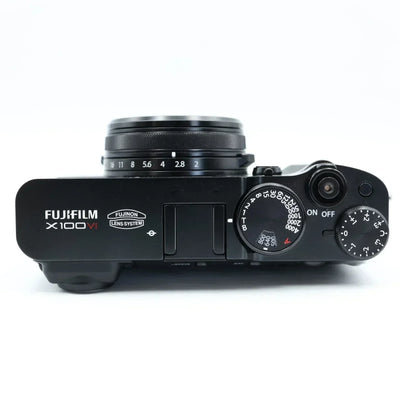 Fujifilm X100VI Black – Used, Excellent Condition – Only 35 Shutter Count